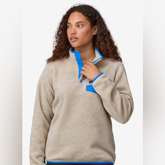 Patagonia Sweaters - Patagonia Women's Lightweight Synchilla Snap-T Fleece Pullover